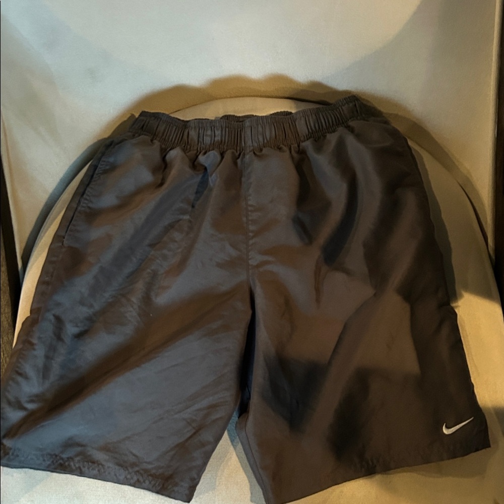 Nike Men's Dark Gray Sports Shorts